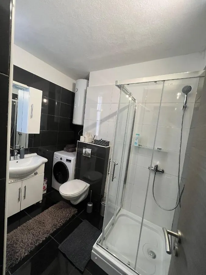 Apartman Duzel Split 0*,  Croatia
